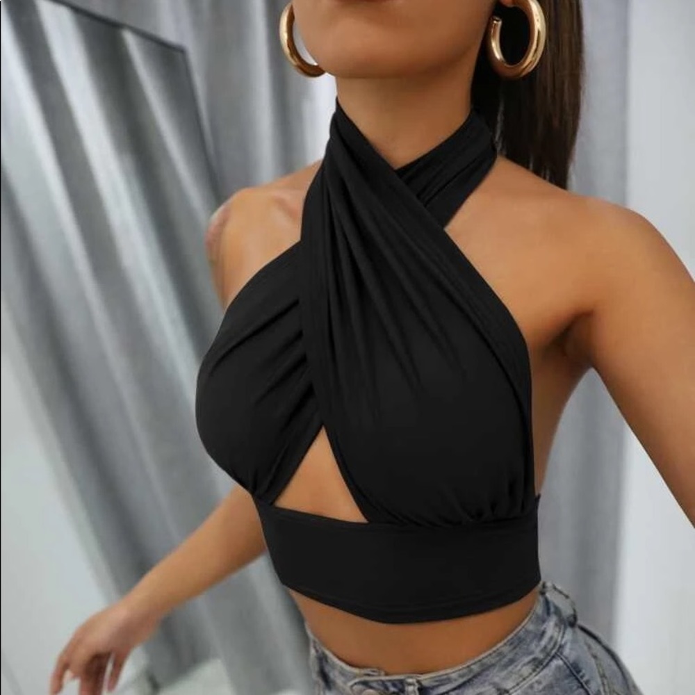 SHEIN Twist Halter Top
